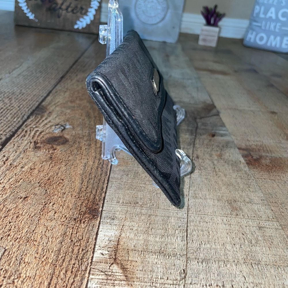 Michael Kors black fabric wallet - Picture 2 of 13